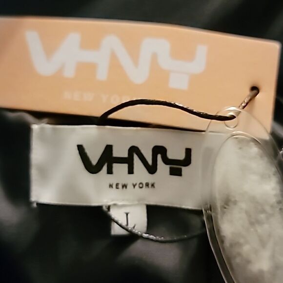 VHNY Vivienne Hu New York Cropped Black Puffer Jacket Ladies Size L - Picture 7 of 11